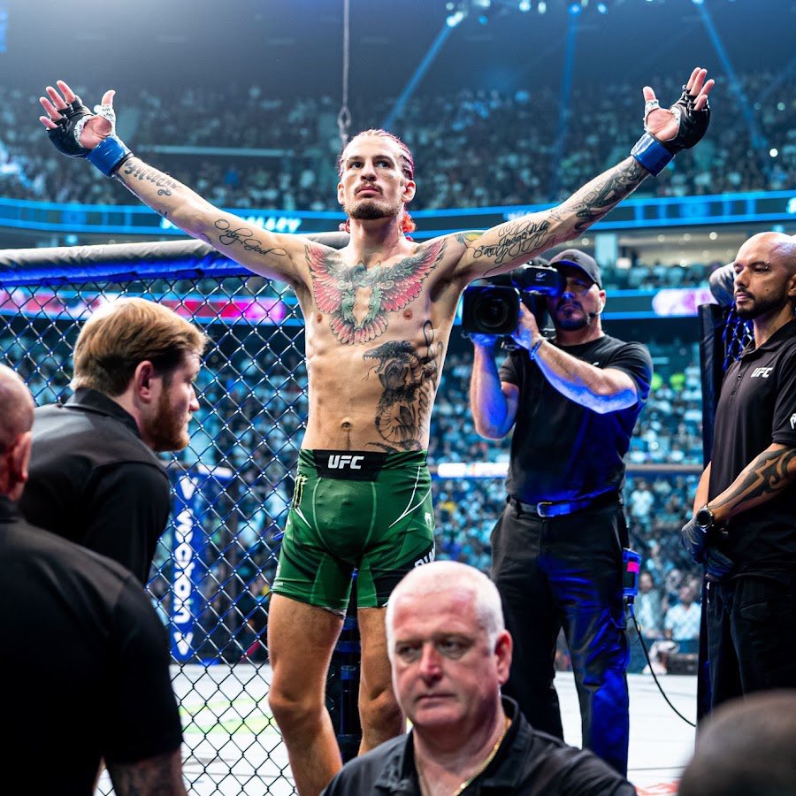 SUGA SEAN O’MALLEY (+220 ML) IS THE NEW BANTAMWEIGHT CHAMPION OF THE WORLD 😱😱