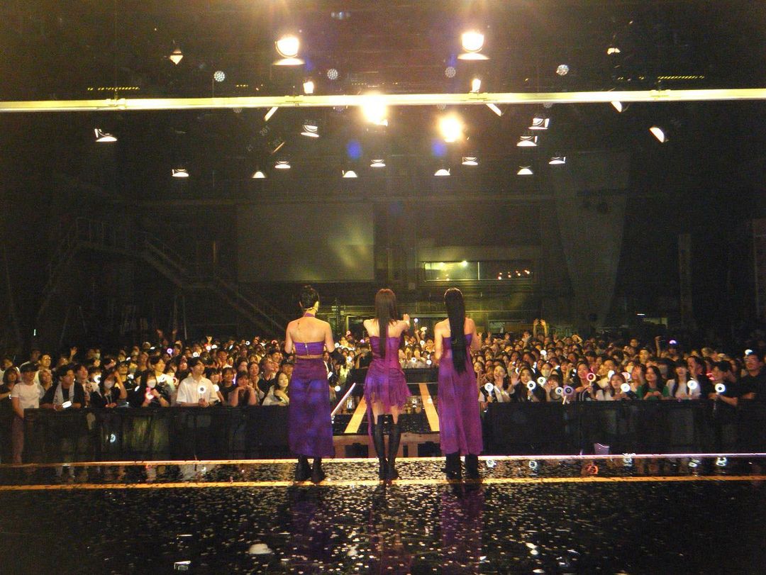SubjectKpop's tweet photo. Sana's Instagram update

𝐕𝐞𝐧𝐮𝐞𝟏𝟎𝟏 𝐌𝐚𝐬𝐭𝐞𝐫𝐩𝐢𝐞𝐜𝐞 𝐒𝐡𝐨𝐰🪩💜✨

#TWICE #트와이스 @JYPETWICE https://t.co/nxynzvmWCH