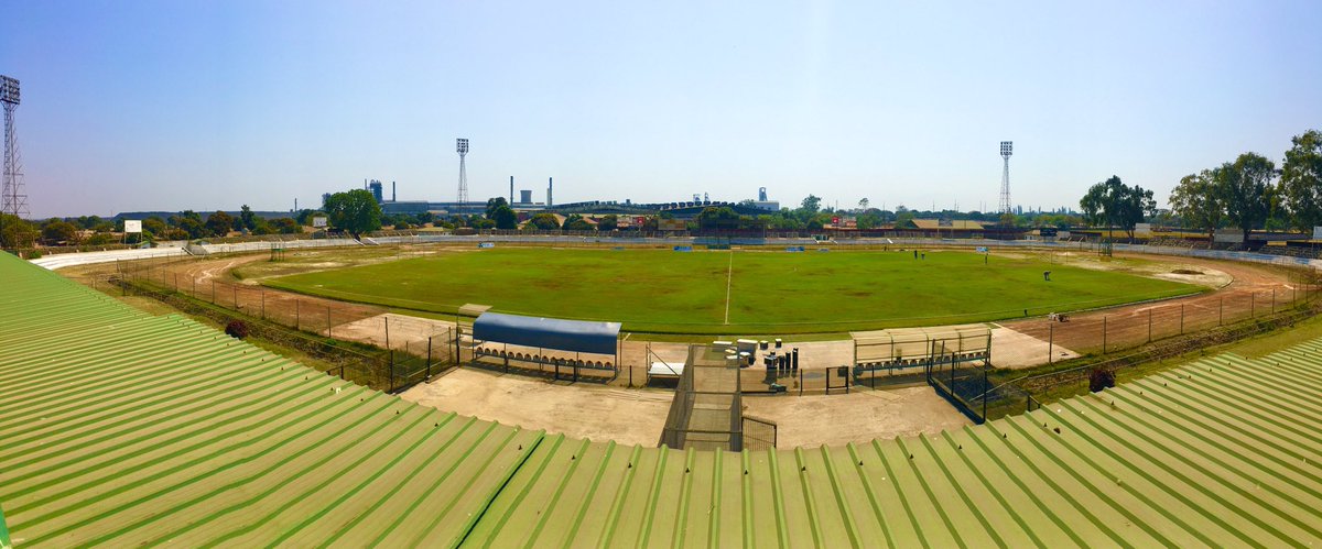Berg_Muzo's tweet photo. Good to have Maite(Mighty) Mufulira wanderers back in the super league after a while.
MUFULIRA WANDERERS vs GREEN BUFFALOES π 1500HRS Kick off live on channel 229 supersport. #BolaYapaZedπ₯#TeamSupersport #TvCrew #GraphicsOperator https://t.co/JYJZqffw85