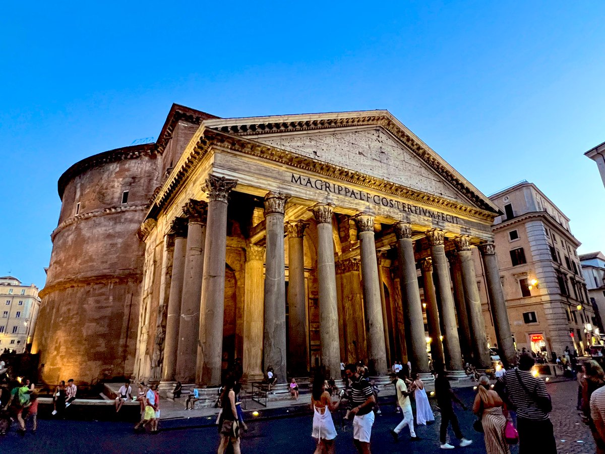 milossofia's tweet photo. Today is  #WorldPhotographyDay so I’ll share with you some of my favorite #photos I took here in #Rome #italy 🇮🇹
#SofiaMilos  
#grateful https://t.co/sGscVxE6Aj