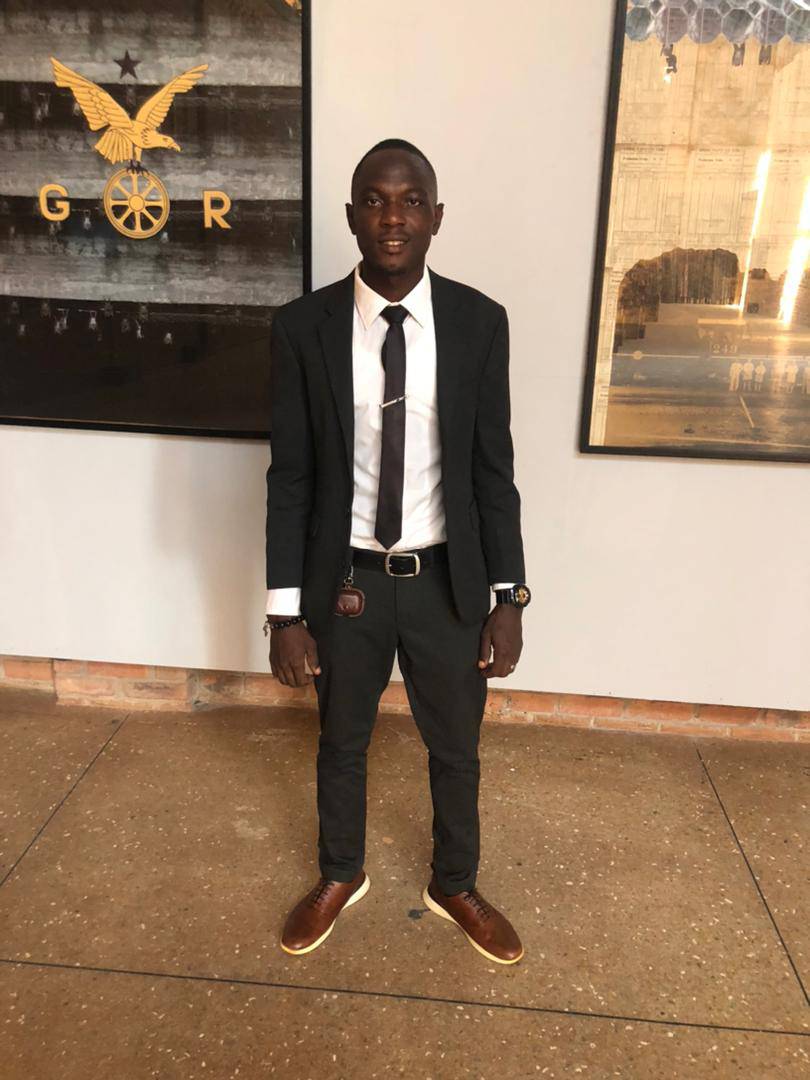 Engineerwann's tweet image. Mental Note: Consistency is what turns average into Extraordinary #Engineer