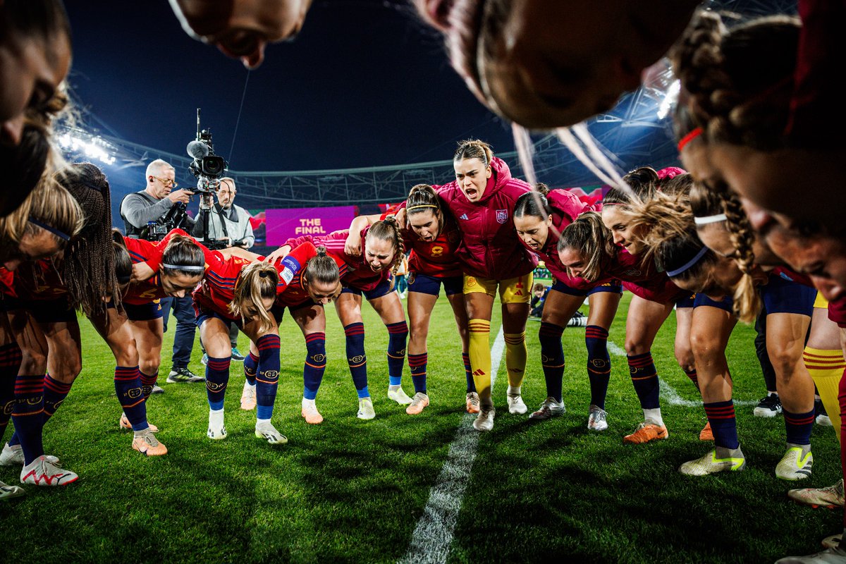 SEFutbolFem's tweet photo. 💥 ¡A POR LA FINAAAAAAAL! https://t.co/wz63HL6ULZ