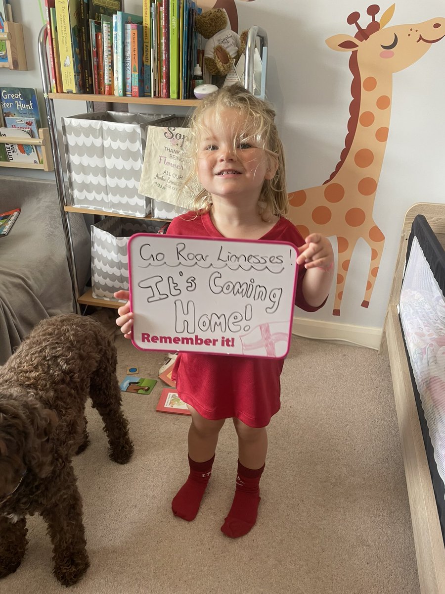 Let’s go <a href="/Lionesses/">Lionesses</a>! ❤️🏴󠁧󠁢󠁥󠁮󠁧󠁿 <a href="/BBCSport/">BBC Sport</a>