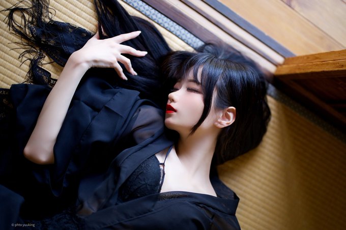 コスプレイヤーしろさきのTwitter画像10