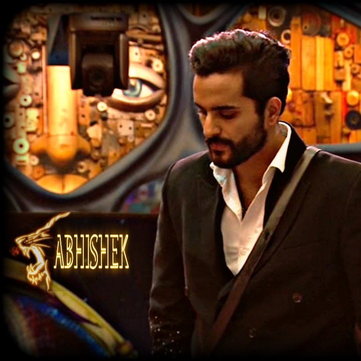 devil_nahyan's tweet photo. Congratulations @AbhishekMalhan4 for 8 Million Subscribers on your #YouTube channel🥳🎉...

#AbhishekMalhan more long way to go &amp; will be with you throughout your journey ....#FukraArmy #PandaGang will u all be with him throughout his complete journey?.

#Fukralnsaan https://t.co/IuH8SfXWuj