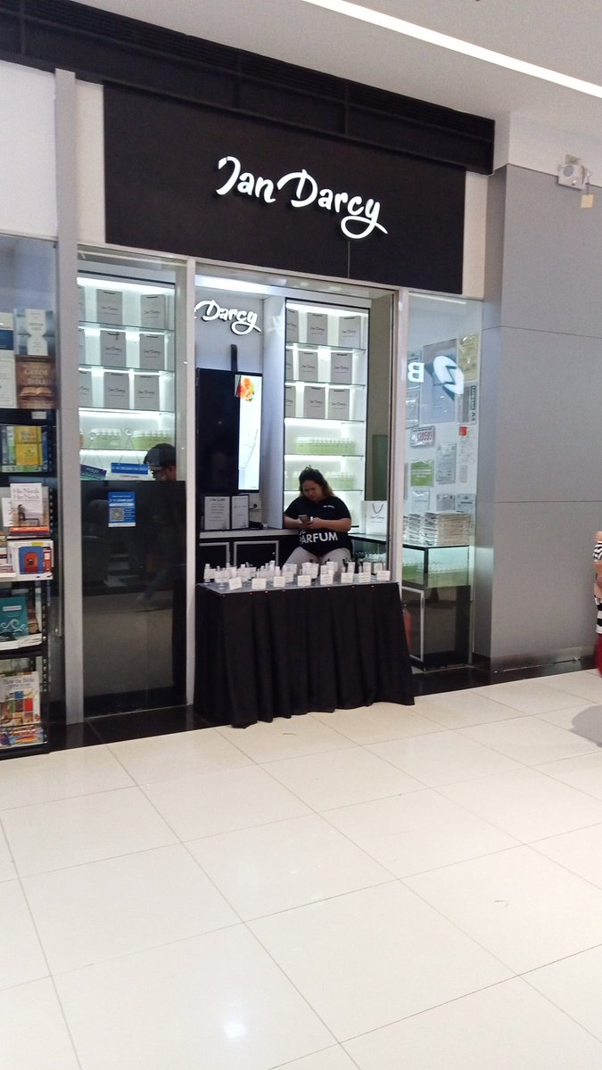 Ian Darcy at SM City Davao 🫣🫣🫣

<a href="/SB19Official/">SB19 Official</a> #SB19