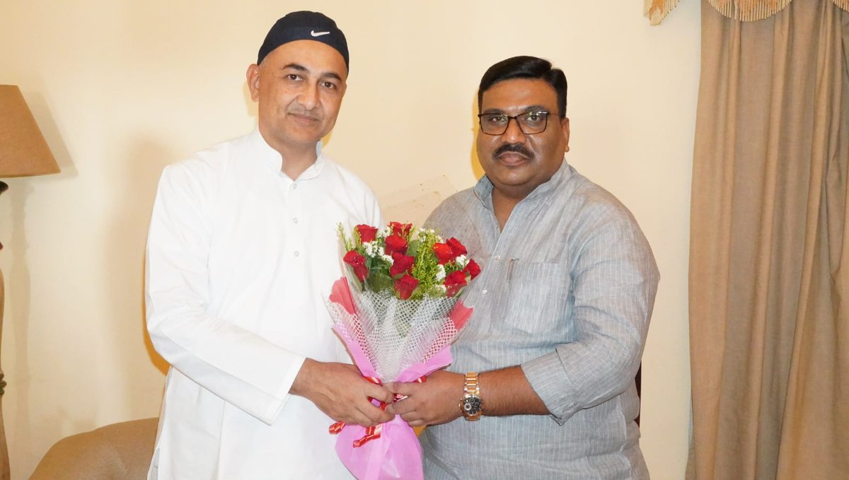 @NAFEESkota <a href="/ashokgehlot51/">Ashok Gehlot</a> <a href="/mdchopdarinc/">MD Chopdar</a> श्रीमान जी मदरसा शिक्षा अनुदेशक की भर्ती जल्द से जल्द पूरी किया जाए इस भर्ती में रीट की बाध्यता खत्म किया जाए और उर्दू अनिवार्य किया जाए ताकि इस भर्ती में सभी समाज का जायदा से जायदा फायदा मिल सके 1 शिक्षा अनुदेशक के पद 2343 2 सहायक शिक्षा अनुदेशक के पद 3000 बिना रीट 3 cpt1500