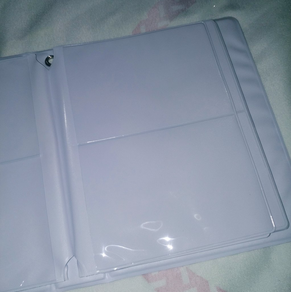 yellowin323's tweet photo. wts lfb ph | #yellowinsale

💙 blue 2p collbook - P80

- PAYO/3days DOP
- in good condition 
- used only for storing pcs
- mop: gcash, mod: lbc only

reply/dm to claim!

t. collect book photocard kpop https://t.co/H2aVdQUUzF