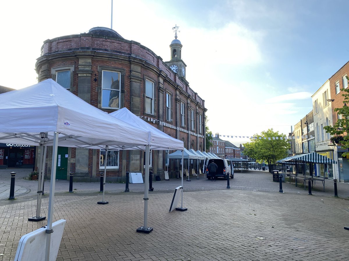 castleartisan's tweet photo. The sun is shinning and we are almost ready to welcome our 70 local #makersbakerscreators to #newcastleunderlyme
#artisanmaker #staffordshireevents https://t.co/kdAe0eAvIq