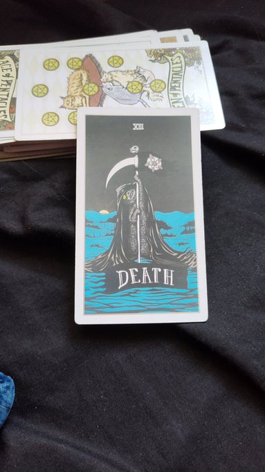 20 серпня ваша #картадня у #таро це - смерть. Це новий етап в вашому житті, закінчення тяжкого періоду<a href="/tag/%D0%BA%D0%B0%D1%80%D1%82%D0%B0%D0%B4%D0%BD%D1%8F"class="tags">#картадня</a><a href="/tag/%D1%82%D0%B0%D1%80%D0%BE"class="tags">#таро</a>