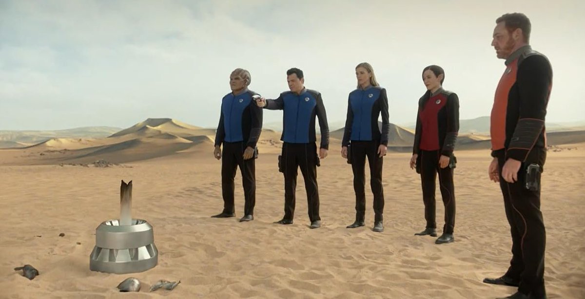 MadonnaOTS's tweet photo. Finishing #TheOrville s3.ep2-3 of #TheRewatch since classes are over! In "Shadow Realms," dimensional instability helps Claire move on from a bad relationship, while "Mortality Paradox" shows us, again, why you shouldn't let a planet think you're a god. #RenewTheOrville 🦄 https://t.co/BkIDONThjv