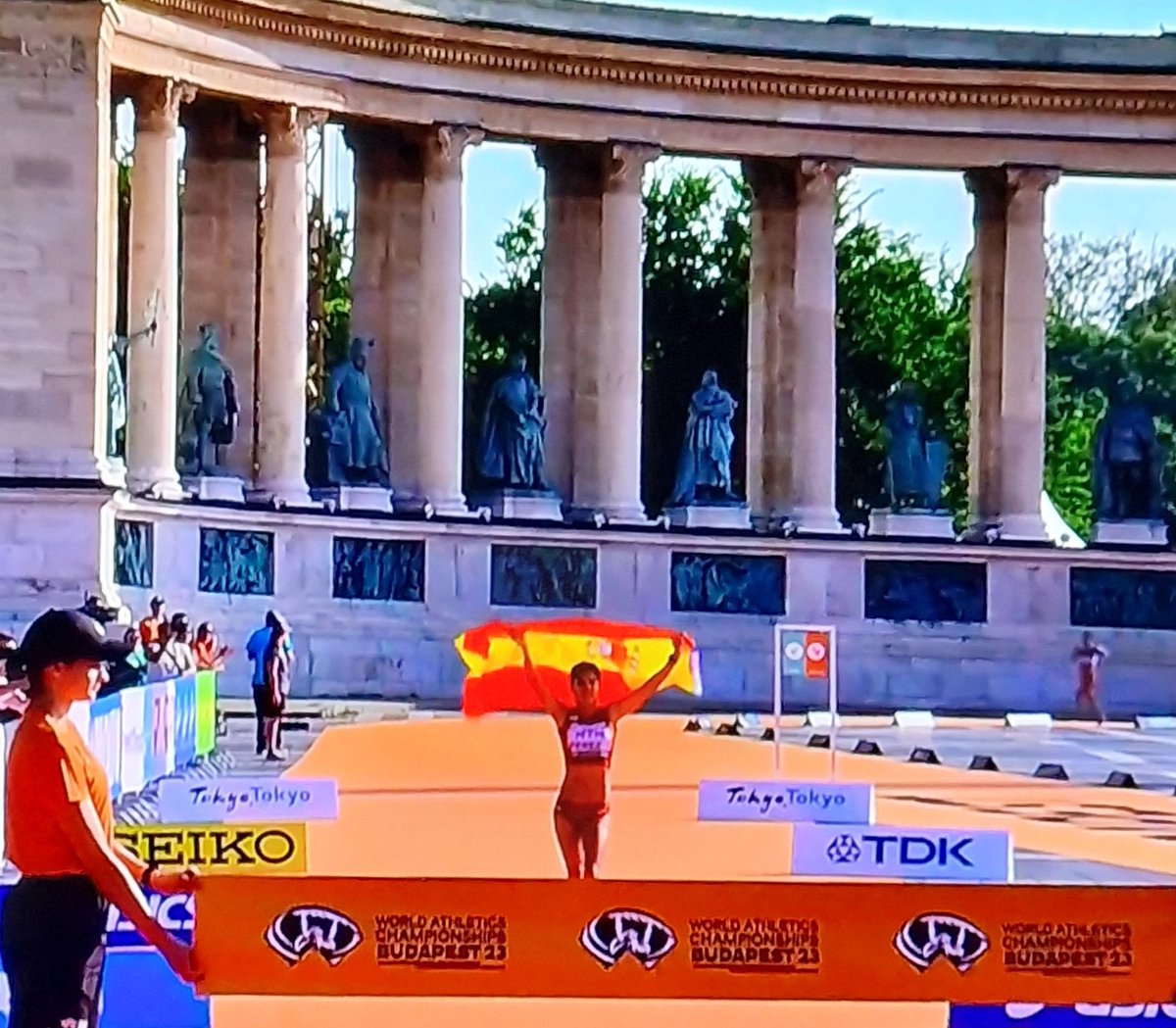 pxss's tweet photo. #Budapest2023 #Budapest23 #Atletismo Enhorabuena campeona. https://t.co/OsXhicuHKt