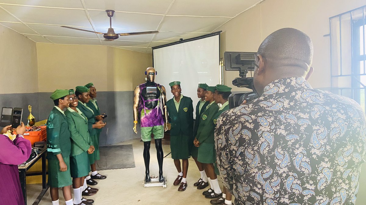 SagamuRobotics's tweet image. Tech Trends @channelstv visited the Robotics center at Federal Government Girls’ College SAGAMU where our Humanoid (KIKI SAGGY) was built.
#humanoid 
#AI 
#ML
#TechNews
