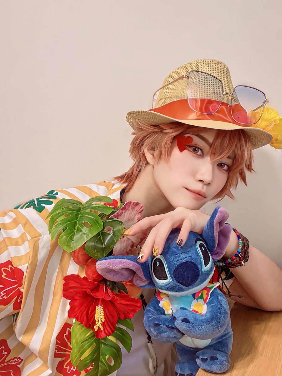 コスプレ　ツイステ　エース　スイスイ・ウェア スイスイ出来ました〜❤️🌺🌴 まだ多分微調整するけど衣装は間違い