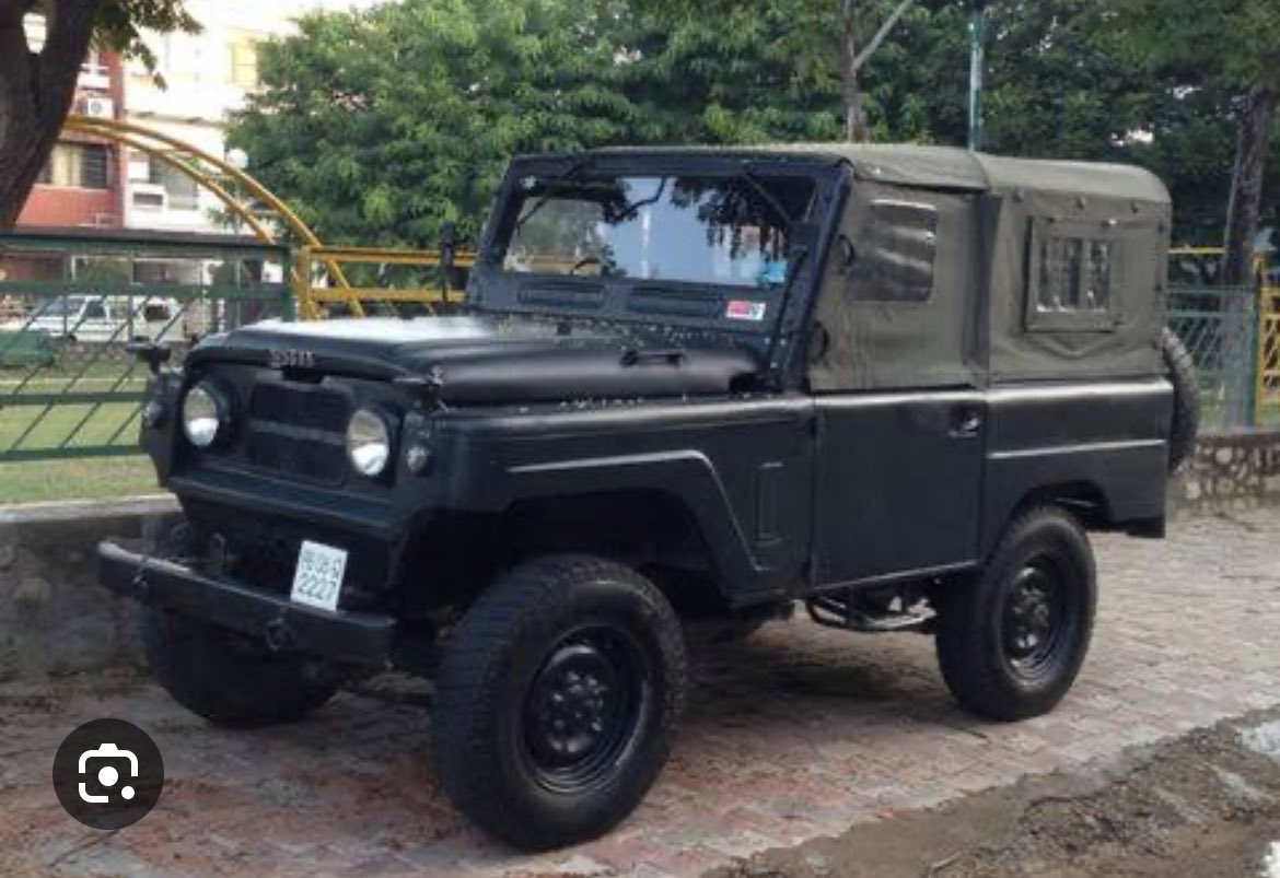 aashishkaul's tweet photo. Buckle up Boys - The Baap of all SUV’s is back ! #JONGA symbolised bravery & brute power. Primarily used by Indian Army pre 90’s. People like me have grown up on Brand #JONGA - was primarily built on Nissan PATROL. #JONGAisBack. It needs professionals like @anandmahindra to roll https://t.co/Zp57tKoFJ8