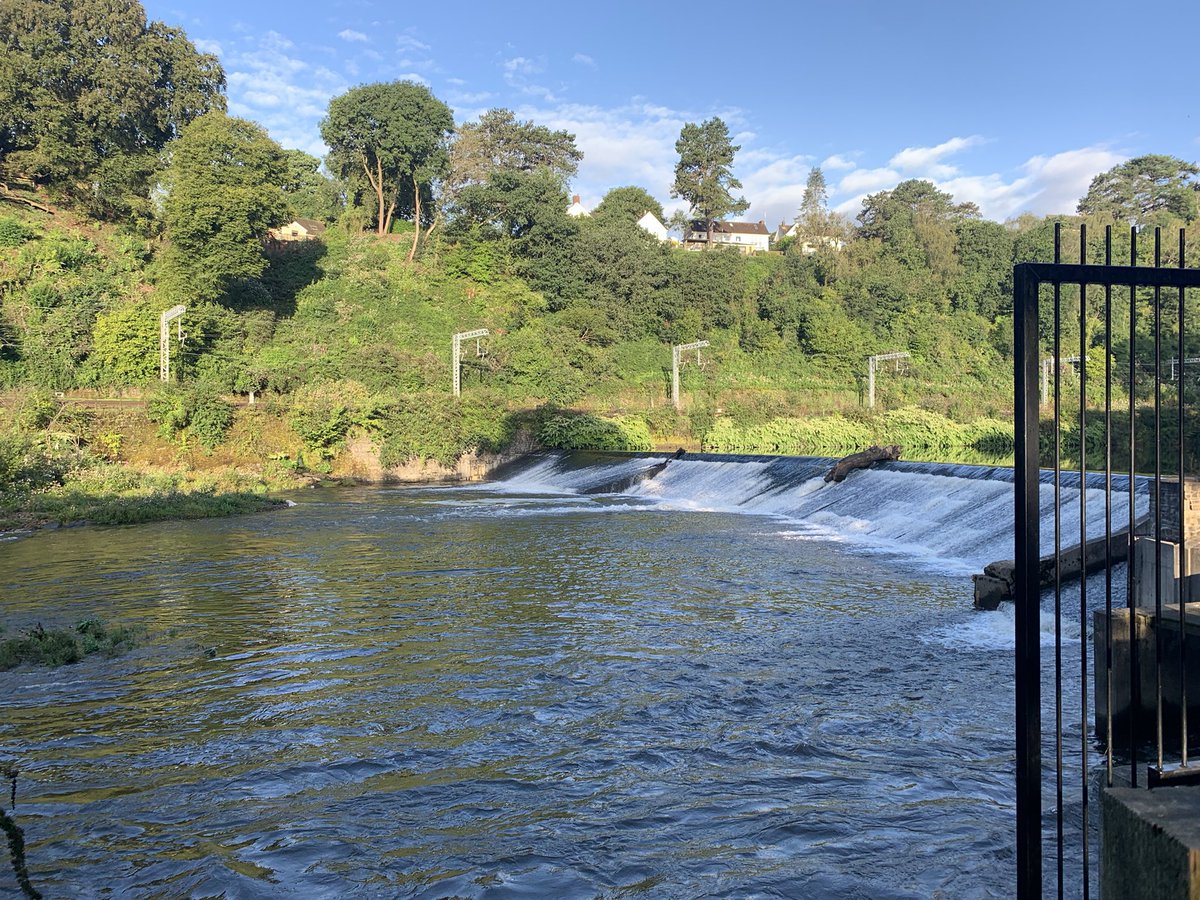 ianmorris84's tweet photo. Early Sunday morning cycling on the taff trail 🚴🌩️👍 #tafftrail #radyrweir #cycling #summer2023 https://t.co/sJ64ax3G3R