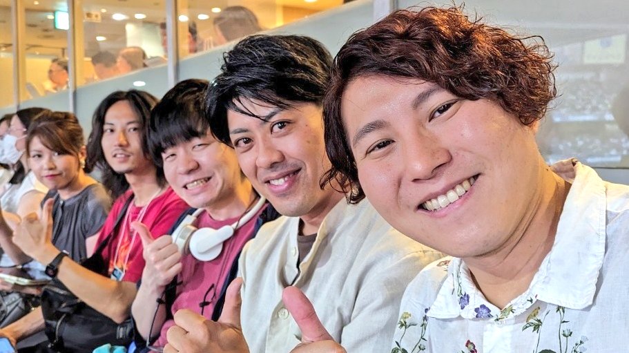 clear5_Satoru's tweet photo. 「#オリックス vs #日ハム」@京セラドームでの国歌斉唱、ありがとうございました！ ⚾

首位を走るオリックスの大切な一戦！！満員のお客様の中、今回も大切に歌わせて頂きました🎤

試合は白熱の延長線！
サヨナラオリほーしたい🏏

#clearance #アカペラ https://t.co/EC5i8c2EIG