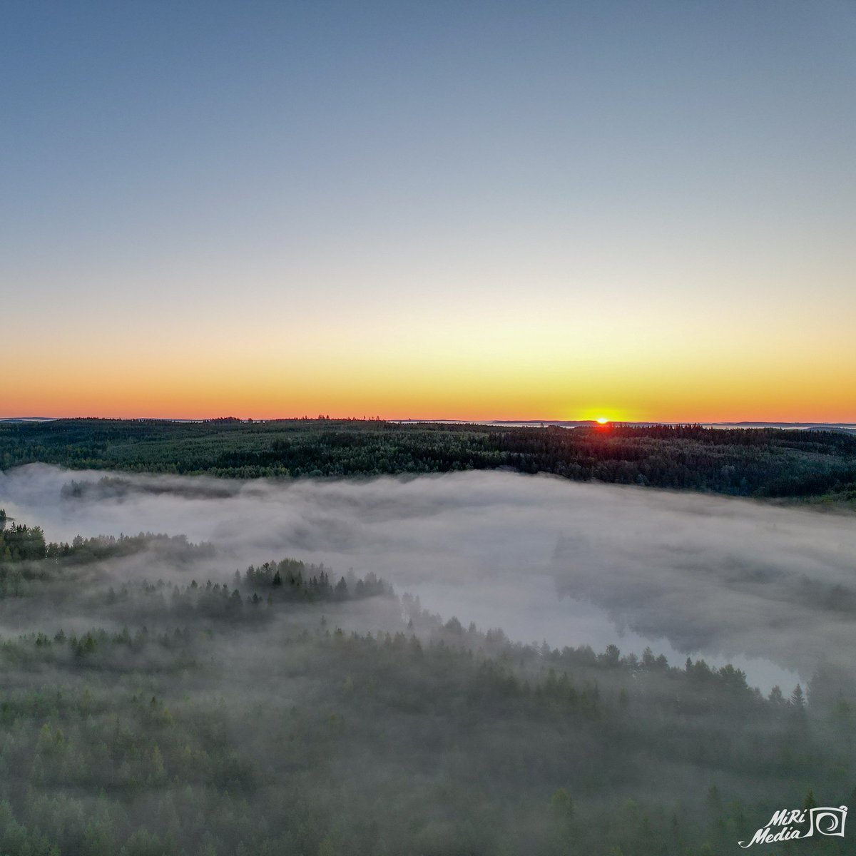 Foggy landscape and sunrise - Jyväskylä Finland 
@DiscoverFinland

#mirimedia #djiair2s #airphotography #ilmakuvaus #visitfinland #travelfinland #thisisfinland #dronepilot #sunrise #goodmorning #auringonnousu #dronelifestyle