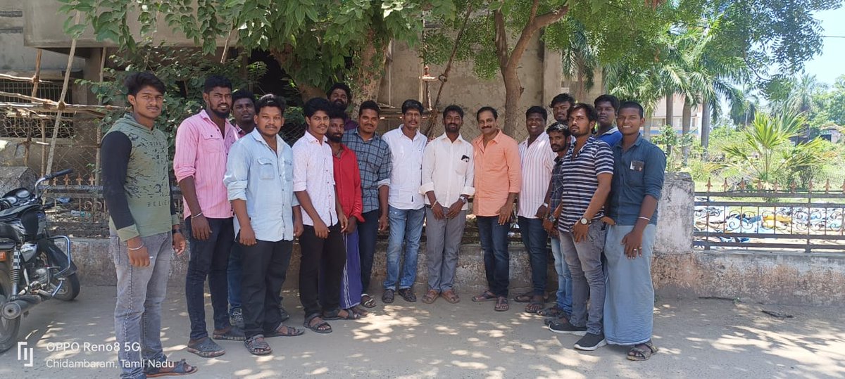 𝐂𝐮𝐝𝐝𝐚𝐥𝐨𝐫𝐞 𝐒𝐨𝐮𝐭𝐡 𝐒𝐅𝐂 ™ (@cud_south_offl) on Twitter photo <a href="/Suriya_offl/">Suriya Sivakumar</a> <a href="/rajsekarpandian/">Rajsekar Pandian</a>
அகில இந்திய சூர்யா நற்பணி இயக்கத்தின்
மாநில தலைவர் அண்ணன் #பரமு
ஒருங்கிணைப்பாளர் அண்ணன் #ராஜ்
தகவல் தொழில்நுட்ப பிரிவு தலைவர் அண்ணன் #ஹரி
அவர்களுடன் கடலூர் #தெற்கு மாவட்ட நிர்வாகிகள் எடுத்துக் கொண்ட #Photo ❤️
<a href="/Hari_Socialist/">Hari™</a>
#CuddaloresouthSFC <a href="/Suriya_offl/">Suriya Sivakumar</a> <a href="/rajsekarpandian/">Rajsekar Pandian</a>
அகில இந்திய சூர்யா நற்பணி இயக்கத்தின்
மாநில தலைவர் அண்ணன் #பரமு
ஒருங்கிணைப்பாளர் அண்ணன் #ராஜ்
தகவல் தொழில்நுட்ப பிரிவு தலைவர் அண்ணன் #ஹரி
அவர்களுடன் கடலூர் #தெற்கு மாவட்ட நிர்வாகிகள் எடுத்துக் கொண்ட #Photo ❤️
<a href="/Hari_Socialist/">Hari™</a>
#CuddaloresouthSFC