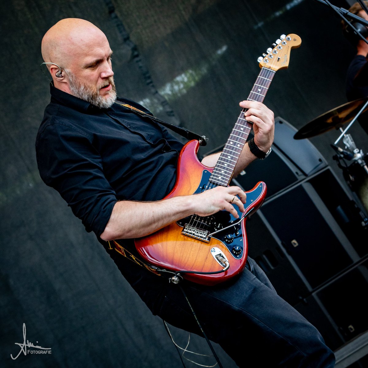 NightOfTheProg's tweet image. Third band on Sunday this year were Oak and it was their second appearance at Night Of The Prog. Have you seen them? Thoughts? Photos by Wins-Fotografie 
@LoreleyStage @RockNewsTicker @BetreutProggen #oak #nightoftheprog  @progrock_dt