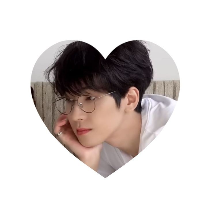 seoulsoobi's tweet photo. thank you sooooo much po for this minwon giveaway @elysiancollect !!! have a good day today poo ~~ (#elysianproof) https://t.co/DOXnU7F9Ni