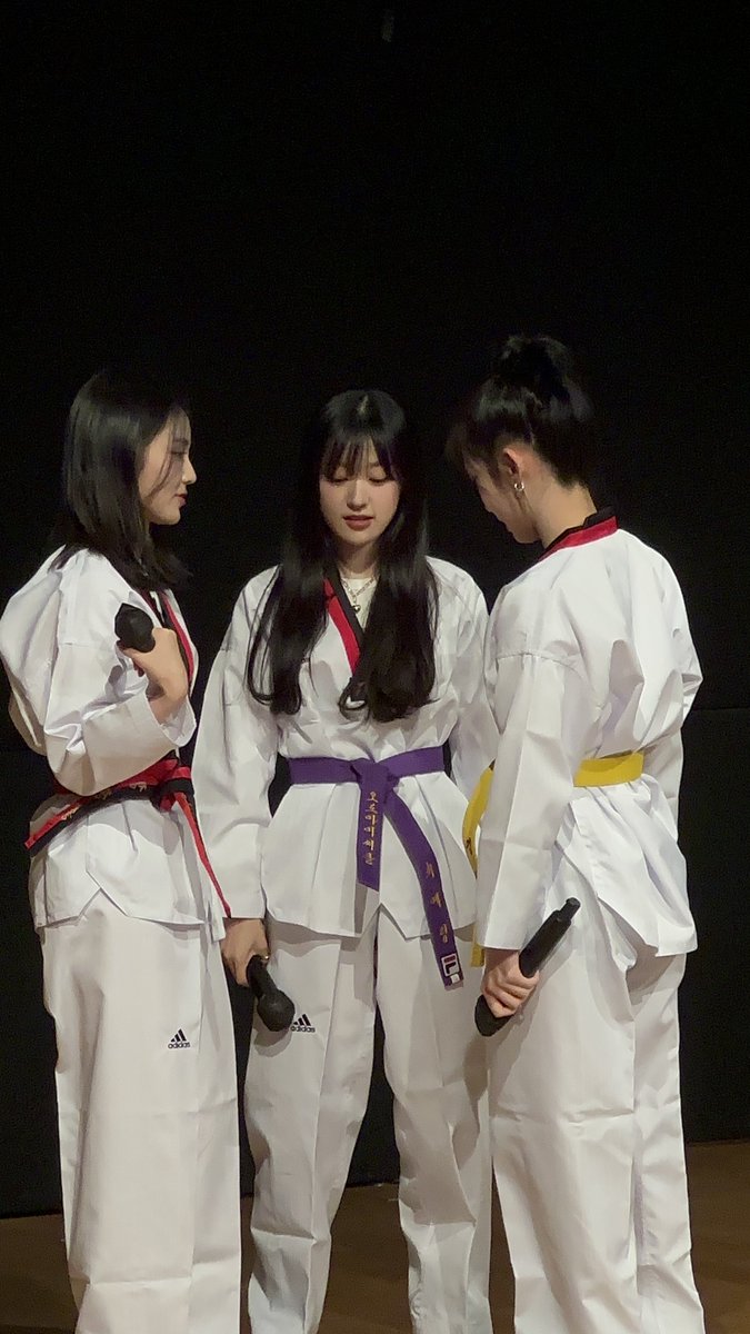 mungddaerigo's tweet photo. 기여워아이써클 https://t.co/XSnTdTevTb