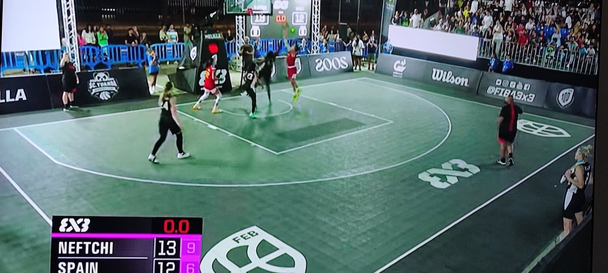 ¡Cagüen!! <a href="/sygueravide13/">Sandra Ygueravide</a> @12segundos3x3 <a href="/marti11sanante/">Martí Sanante</a> <a href="/jaumin6/">Jaume Comas Font</a> <a href="/floppball/">FLOPPBALL</a>