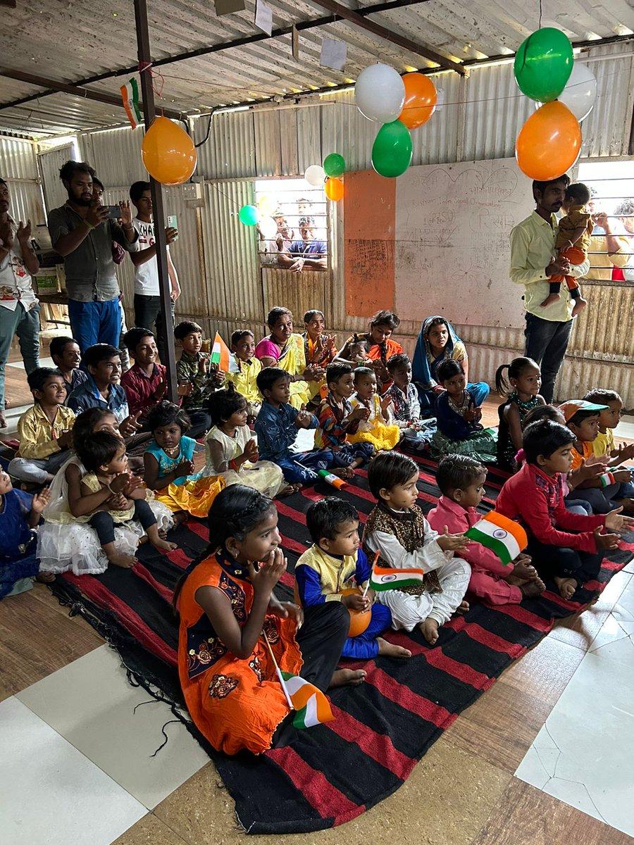 RostrumIndia's tweet photo. 77th Independence Day of the Nation, a day of immense pride and patriotism, was celebrated at our EduCare Unit (Bavdhan, Pune). EduCare units are informal schools for children at construction sites. https://t.co/43klyhizog