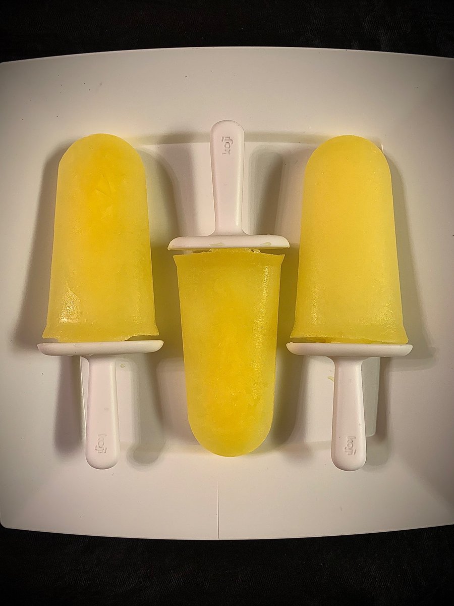 Celebrating NATIONAL LEMONADE DAY by making popsicles with lemonade flavored Kool-Aid!
🍋😋🍋😋🍋
#NationalLemonadeDay #lemonadepopsicles #lemonadeflavor #lemonade #popsicles #popsiclesticks #homemade #dessert #koolaid #koolaidman