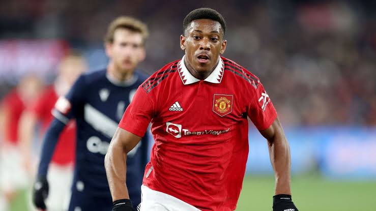 mufcmpb tweet media