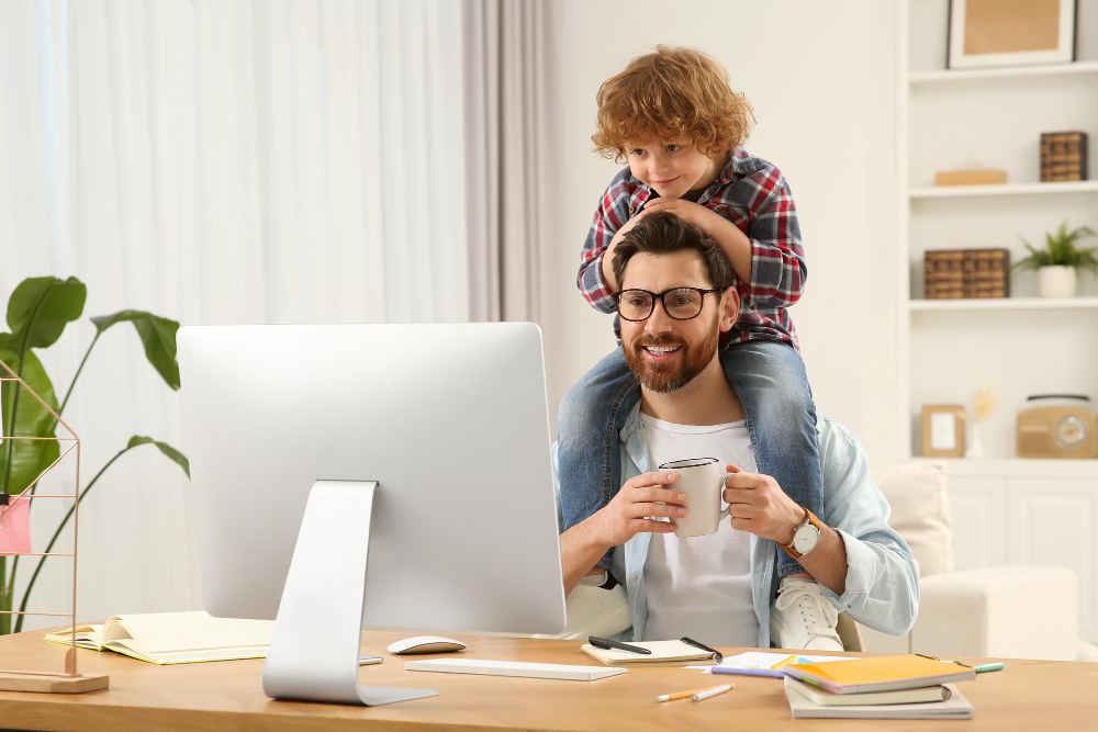 👩‍💻📷 Balancing #parenthood and #remotework? It's a juggling act, but totally doable! Discover time management hacks, kid-friendly #workspace ideas, and strategies for staying sane while conquering both worlds. 📷📷#RemoteWork #ParentingWins #WorkLifeBalance