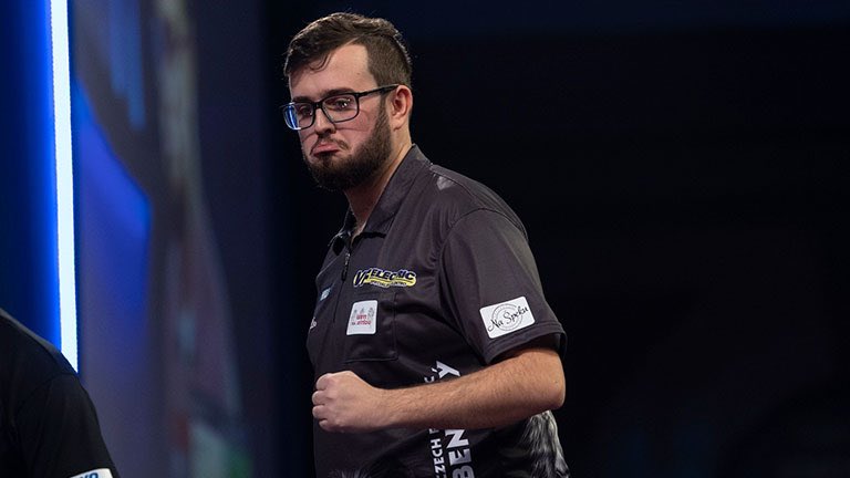 pdc_cz_sk's tweet photo. Na letošní juniorské mistrovství světa organizace PDC se kvalifikovali dva čeští hráči, 🇨🇿 Roman Benecký a 🇨🇿 Adam Gawlas. 

 Gawlas jako nasazená trojka a Benecký jako nasazená čtrnáctka.
Ať se daří! 

Best of luck to @AdamGawlas180 a @RBenecky representing Czech today 🇨🇿🎯 https://t.co/oXkwjAOpU3