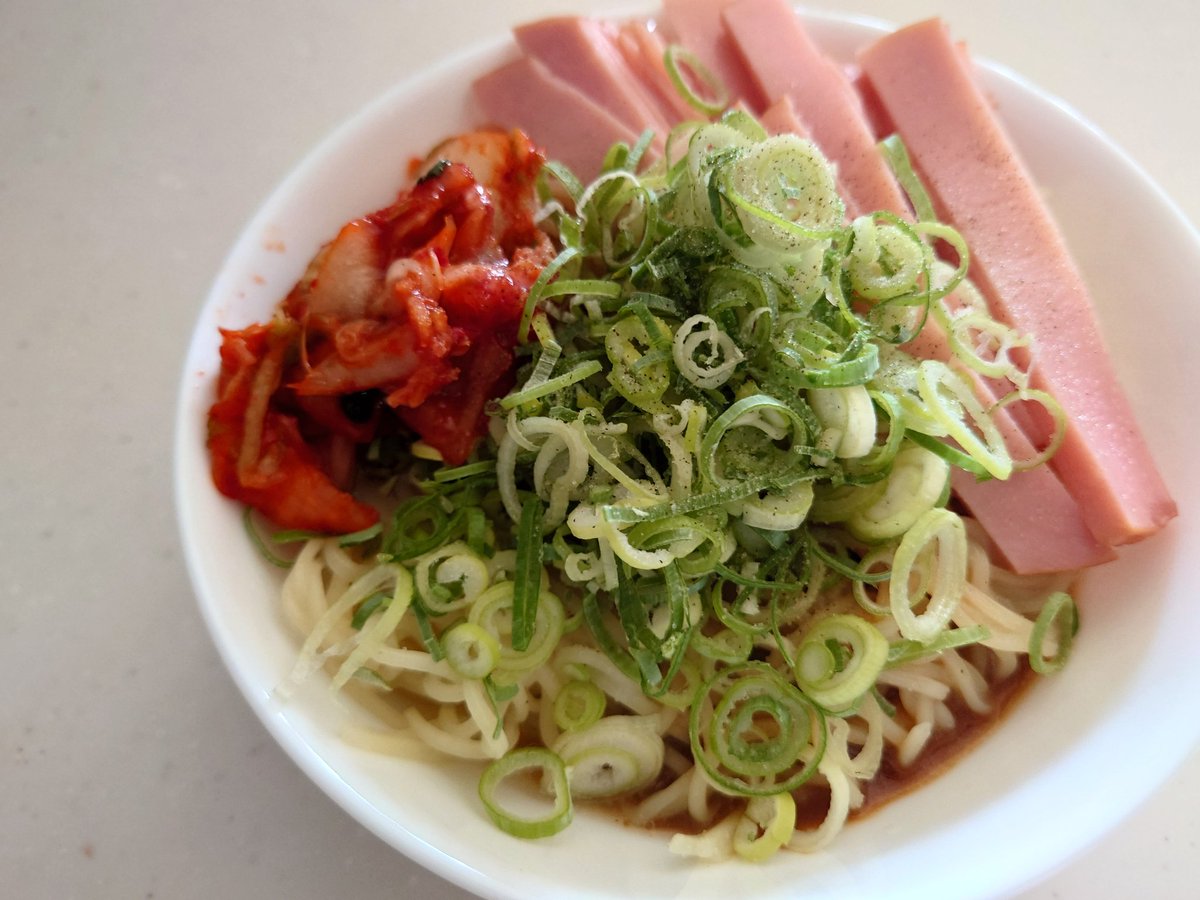 pirorinch's tweet image. ネギ多め笑