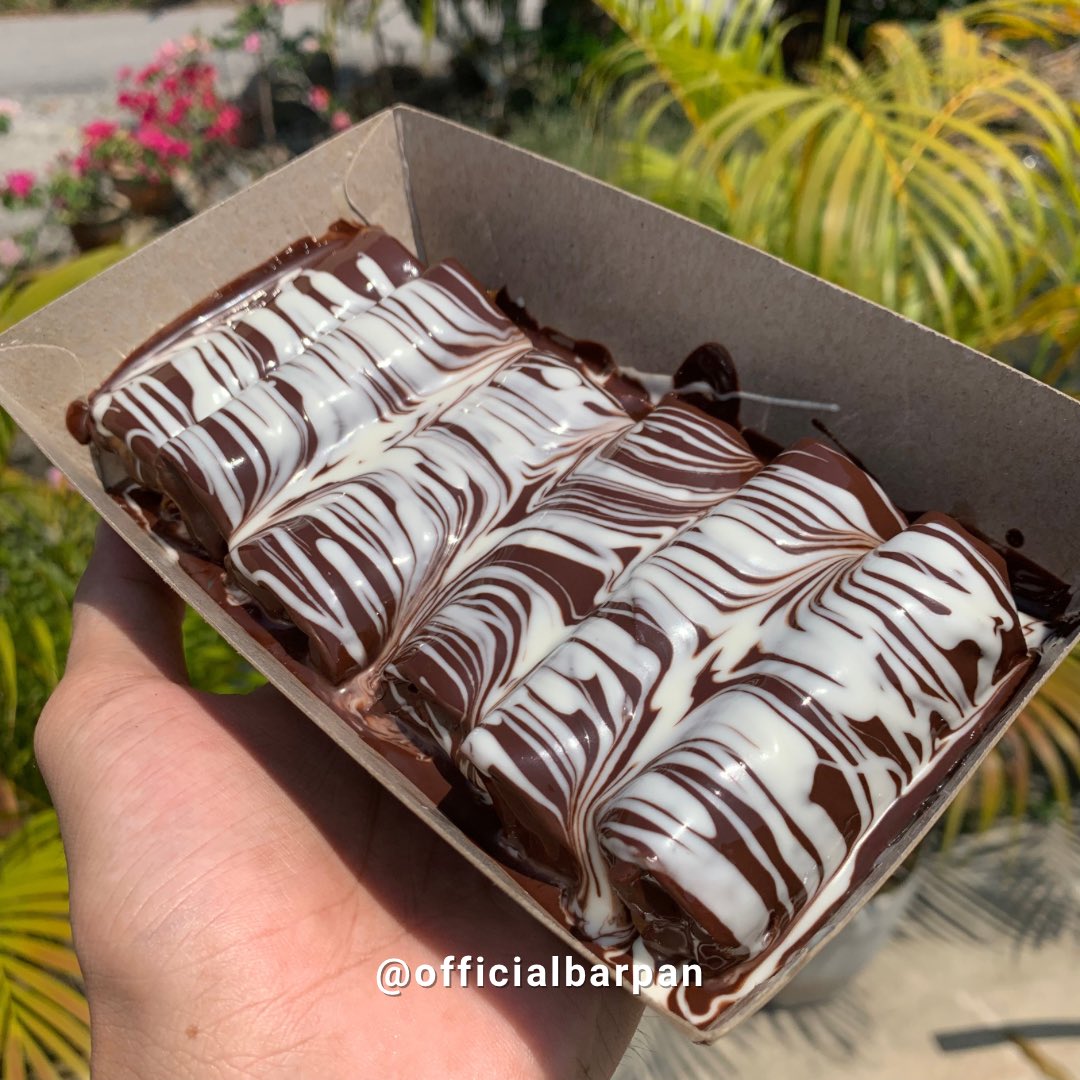 officialbarpan's tweet photo. ALHAMDULILLAH, SEGALA PUJI BAGI ALLAH. ALLAH YANG BAGI NYAMAN! 🤲🏻

KITAK MAOK REPEAT ORDER? BOLEH SIKKAN SIK BOLEH! 😋

MENU YANG AVAILABLE:
1) POPIS (POPIA PISANG) ✅
2) THAI BANANA PANCAKE (ALL FLAVOR TOPPINGS) ✅

#officialbarpan #businessismypassion #yangpentingbuat https://t.co/K1CBtOxbUJ