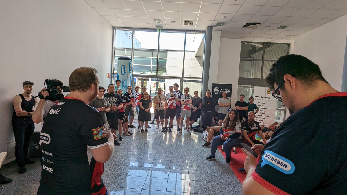 AustrianForce's tweet photo. Zum Abschluss der #Fusionlan darf natürlich eine Preisverleihung der gespielten Turniere nicht fehlen 😎 https://t.co/l0UtXgTvOk