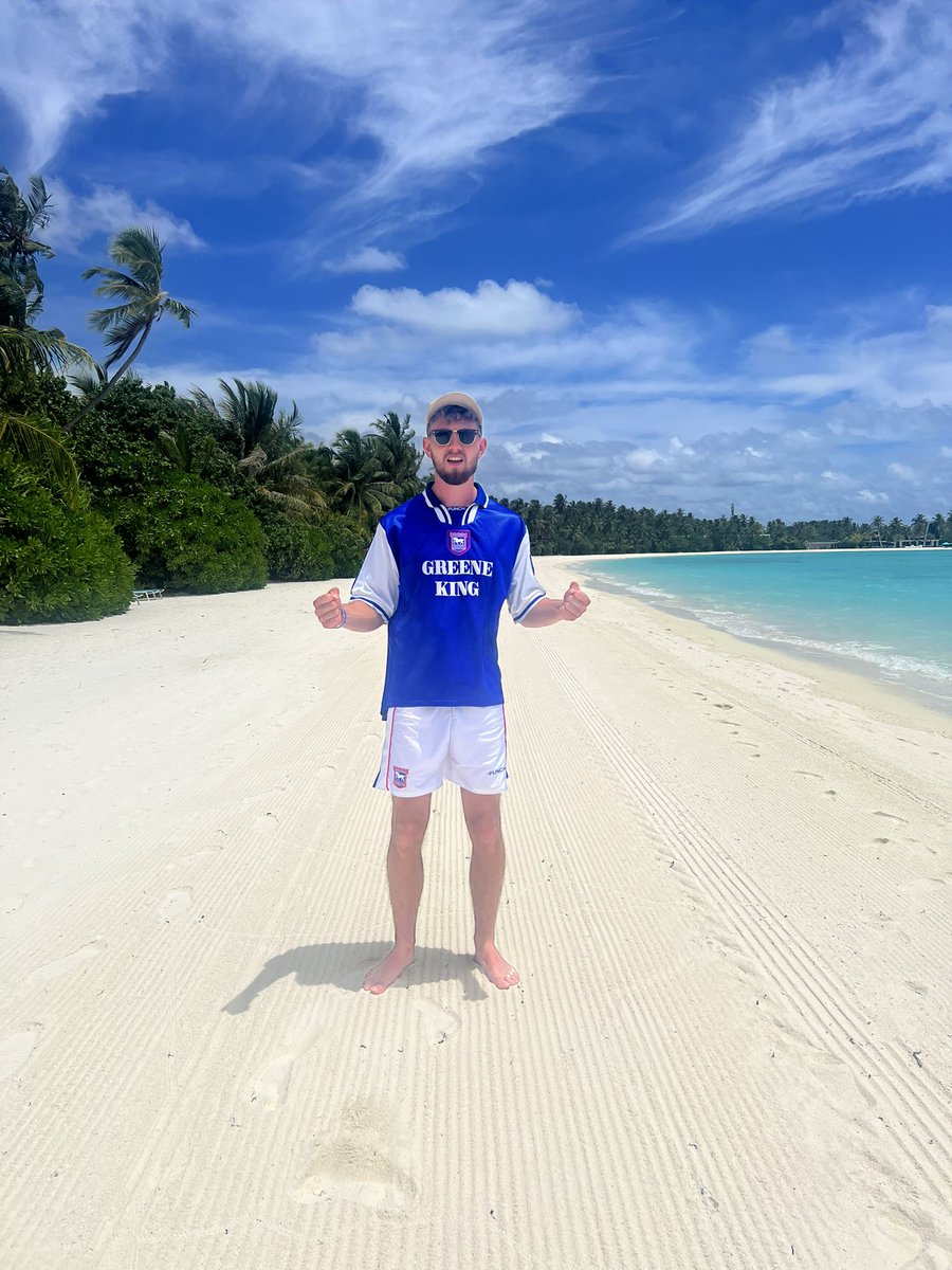 SebbWillis17's tweet photo. Big win, cheering from the Maldives #itfc @IpswichTown https://t.co/DGdGWikm29