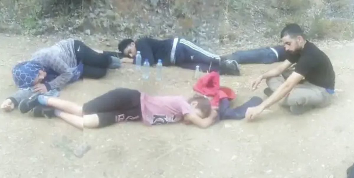 6 Ezidi Kürt Yunan sınırında mahsur kaldı    
kronos36.news/tr/6-ezidi-kur…