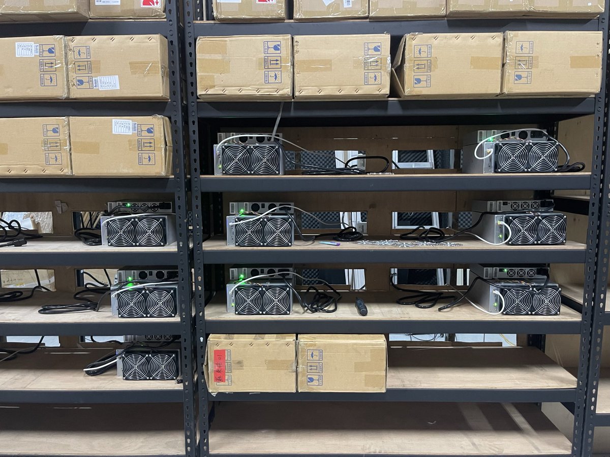 MiningTWxyz's tweet image. KAS ASIC Ks0,Ks1,Ks2,Ks3,Ks3L全台首創
1.依照官方售價
2.官方售罄我們VIP經銷一樣有貨！
2.台灣公司簽約
3.額外可提供台灣1換1保固換貨

*依照官方發貨日期為準，+15天內物流時間貨到台灣交貨
*若超過期限全款退還
*電供/備品/運費/關稅實報實銷
關稅費用另計(約5%)