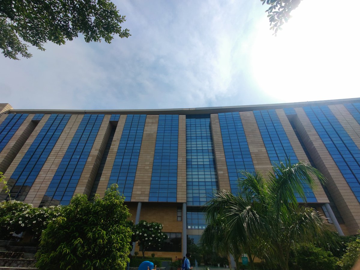 preet2k_1's tweet image. &quot;Huge shoutout to the organizers of the Ethereum Foundation Bootcamp by TPG! 🙌🌟 Your dedication in putting together such an informative and engaging event is truly appreciated.🚀 @ShouryamK @TPG_Delhi @Gagandeep_1523 @_PrabhpreetSing @YashikaChugh4 @mrkc2303