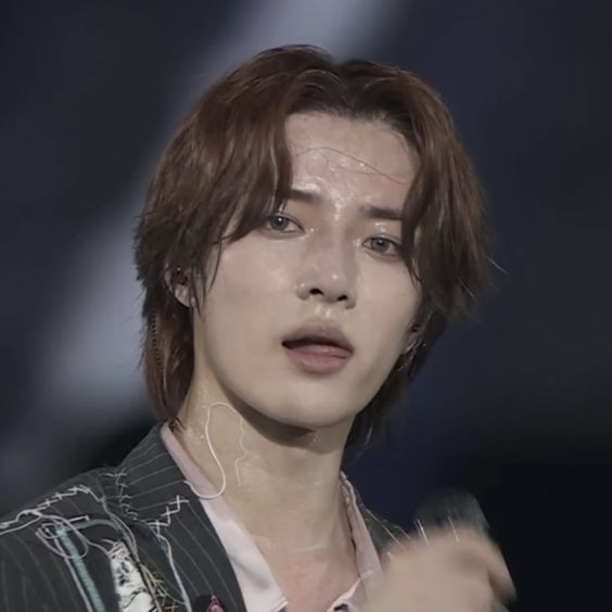 tyun's avy ᯓ✦ tweet media
