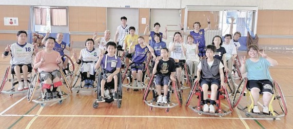 群馬マジックと群馬県パラスポーツ協会主催の車椅子バスケットボール体験会を開催します。年齢や障害の有無に関係なく参加できます。申し込み下記のURLから申し込みください。日時：9月10日（日）10時～12時　場所：ハーモニー高崎ケアセンター体育館です。 forms.gle/ScjGDwFs9ZC2wL…