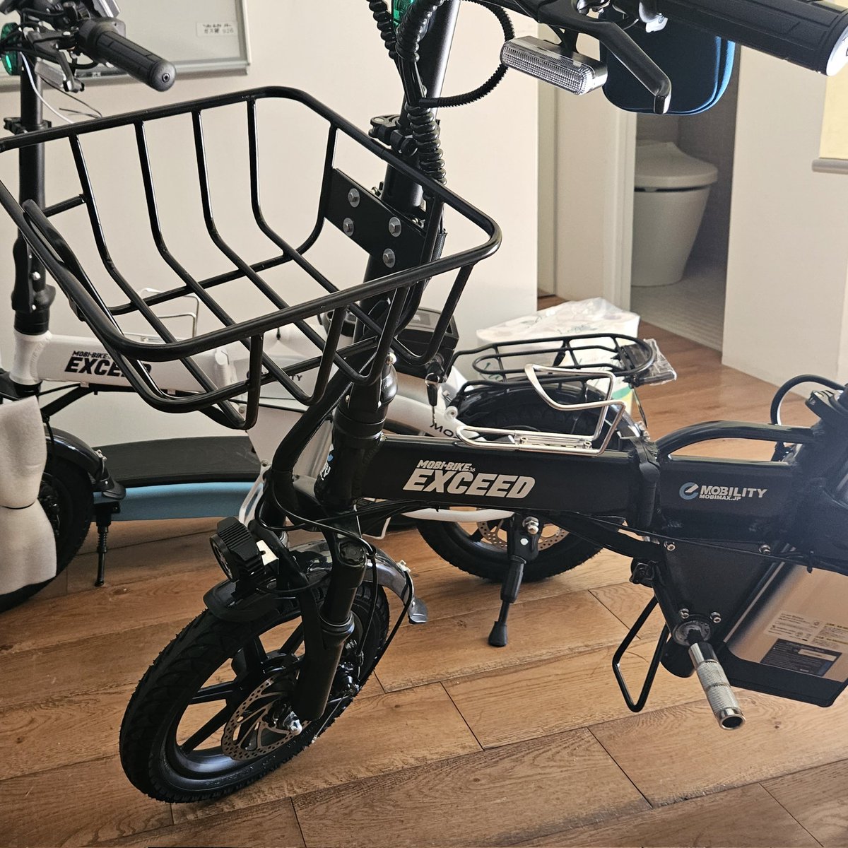 MOBI BIKE EXCEED TKG Verのかごを選んでおります。 取り付けやすく 