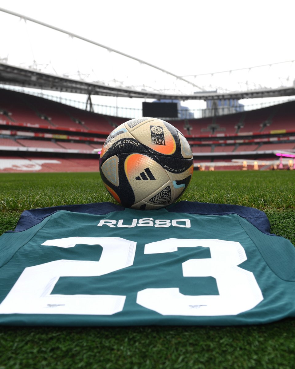 ArsenalWFC's tweet photo. Bring it home, Alessia ❤️

@adidasFootball https://t.co/WjcpPUGnBg