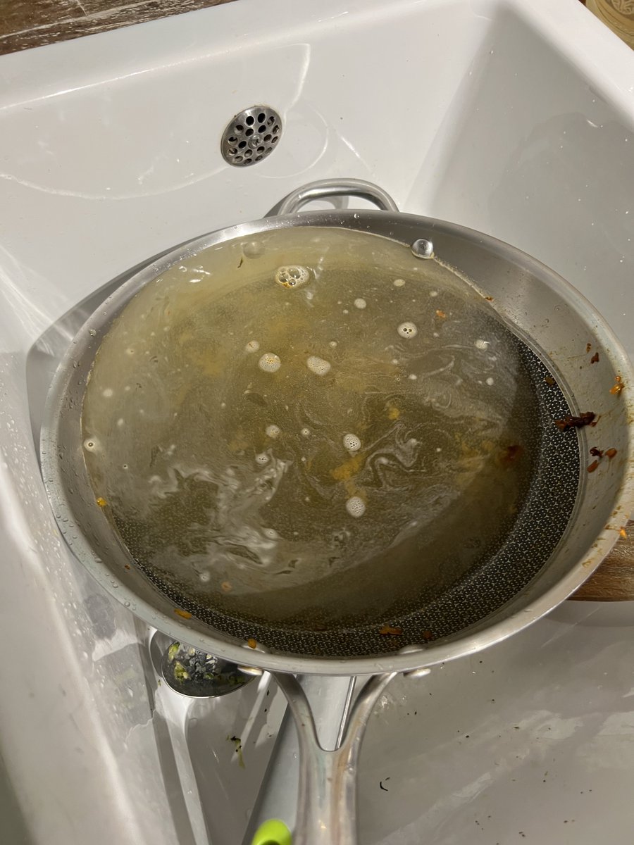 Just leaving this here for <a href="/ape_descendent/">The Ape Descendant</a> 

I’ve left it soaking for you babes x