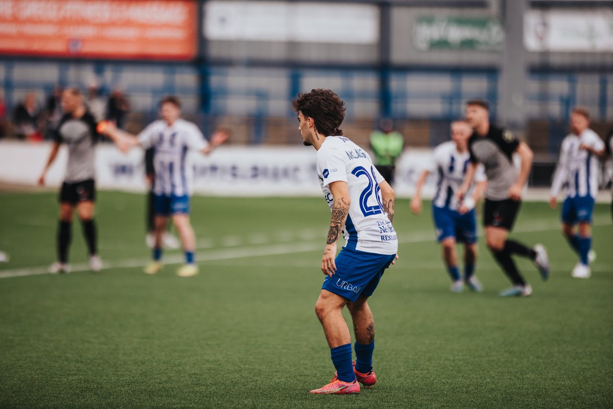 ColeraineFC's tweet image. 📸 GALLERY: A bit more like us...some action shots from yesterday&apos;s stalemate against Larne ⤵️ #COTB 

👉 colerainefc.com/portfolio/cole…