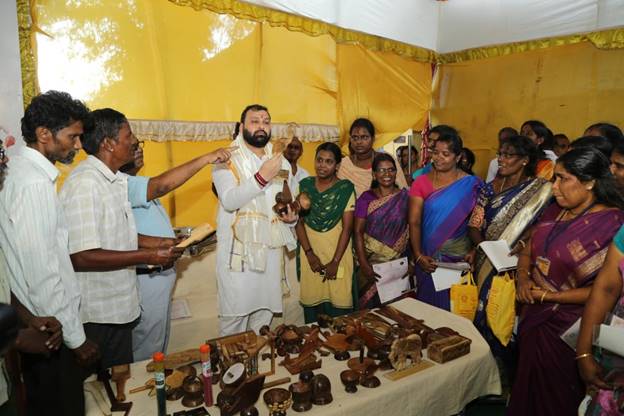 pibchennai's tweet photo. 2022-23 ஆம் ஆண்டில் தமிழ்நாட்டில் ரூ.466.77 கோடி மதிப்புள்ள காதிப் பொருட்கள் விற்பனை செய்யப்பட்டுள்ளன;  உற்பத்தியை ரூ.303.39 கோடியாக உயர்த்த உத்தேசிக்கப்பட்டுள்ளது: காதி மற்றும் கிராமத் தொழில்கள் ஆணையத்தலைவர் தகவல்  

https://t.co/C9VGdie0La https://t.co/SzFk9OrgkF