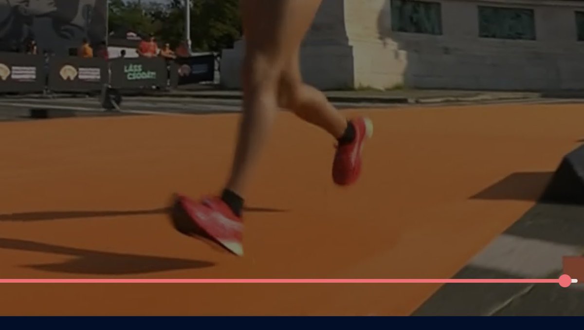 sachlich's tweet photo. @johnjoh81367280 @sportschau Ja. Aber diese Sache mit dem Bodenkontakt 🤦🏻‍♂️ 
Dann lieber Haltungsnoten 😅
Screenshot @sportschau https://t.co/owz5ai65Jb