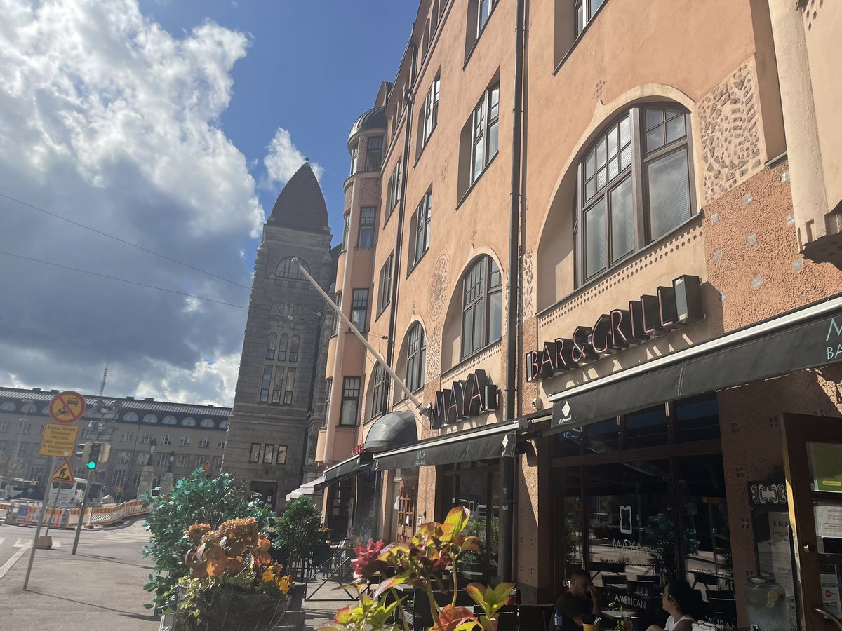 After a 9 week stint doing a a puppet show and a magic show time for a week off in my old home town of Helsinki.