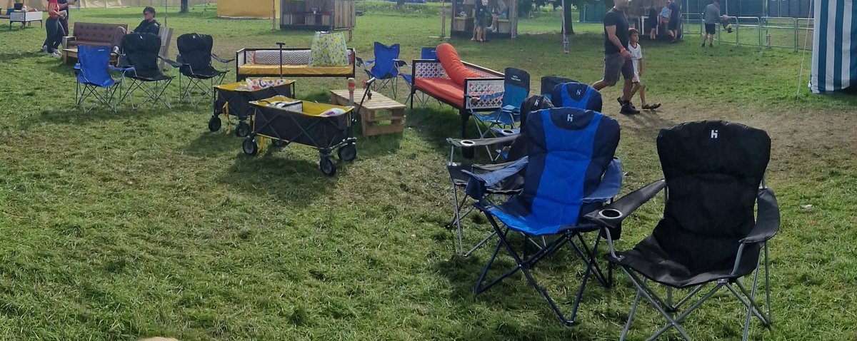 SarahMorris91's tweet photo. Hey @CampBestival maybe you should try and clamp down on this... multiple times every day with noone around tor hours. https://t.co/bHRrbSn6qZ