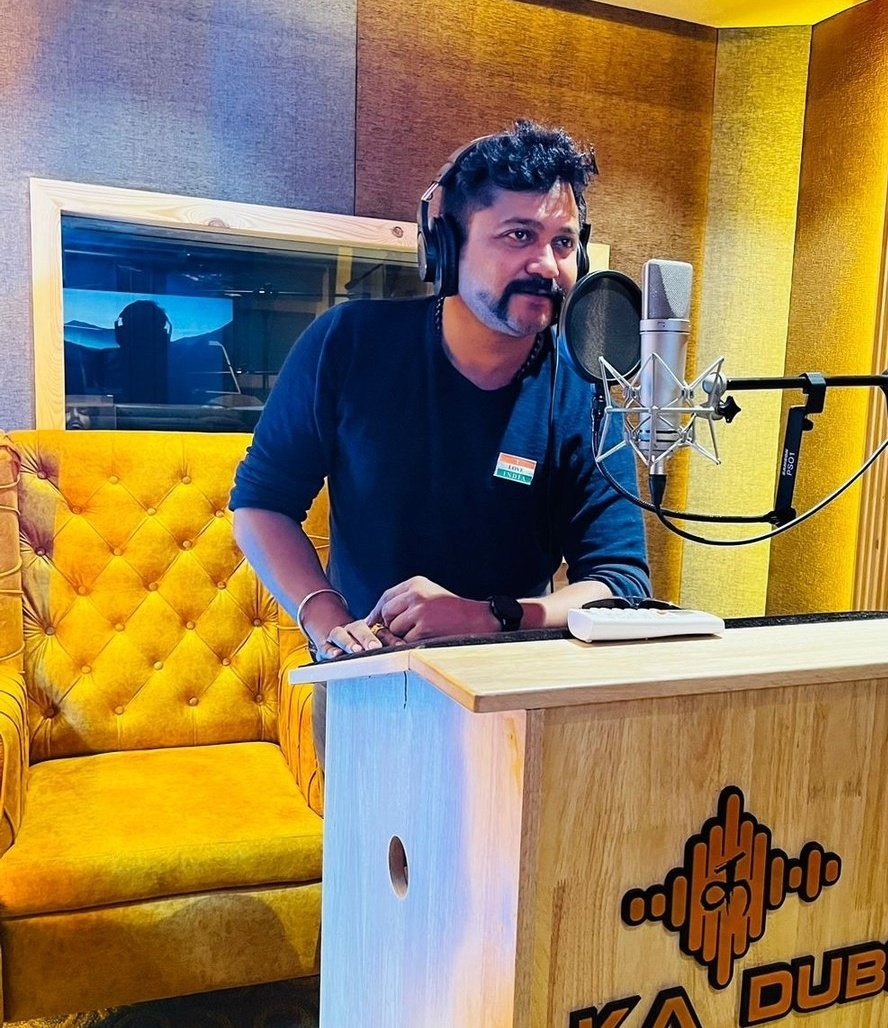 The majority of the actors-
#EaswariRao #GarudaRAM #Ramana #BobbySimha
#Sapthagiri ....etc
 have finished their dubbing for #SALAAR 🎙️🔥🔥🙌🙌🦖

#SalaarCeaseFire #Prabhas #Dubbing #SalaarOnSep28th